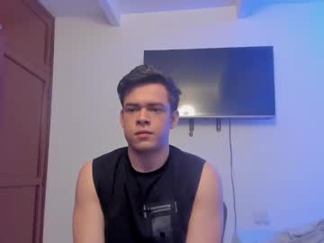 lucian_gomez - Live Performer