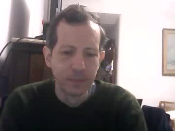 lucianoaxel - Live Performer