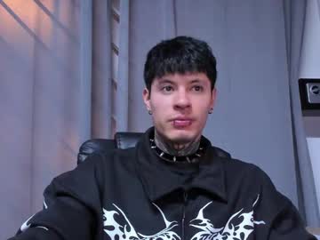 Lucifer_menethil, Age 23, M – Goth & Bigcock - Live Performer