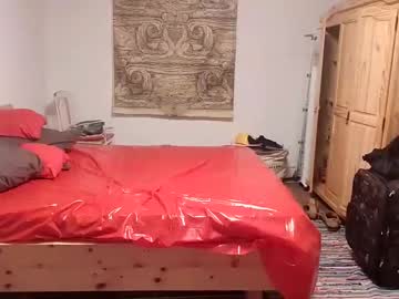Luckynumberxxx, M – Fetish & Mask - Live Performer
