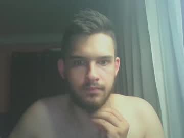 Lumut24x, Age 22, M – Cute & New - Live Performer