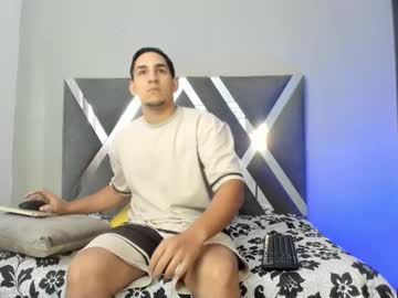 Massimo_vidal, Age 22, M – Cum & Bigcock - Live Performer
