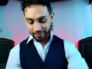 Massimovicenzo, Age 30, M - Live Performer