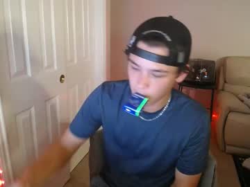 Masterdrake18, Age 22, M – Straight & Findom - Live Performer