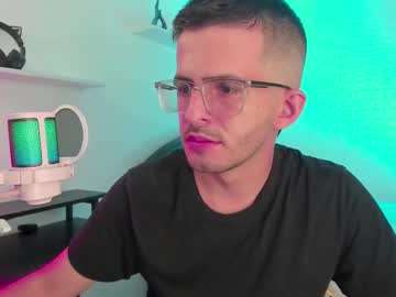 mateo_shiniki - Live Performer
