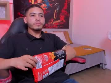 Matt_basten, Age 21, M – New & Latino - Live Performer