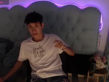 matteo_white1 - Live Performer