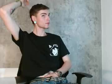 Max_denver05, M – New & Showcum - Live Performer