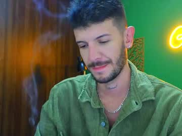 max_tayloor - Live Performer
