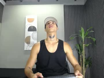 max_walker0 - Live Performer