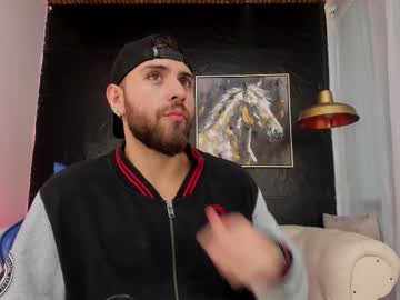 Maximo_wolf1, Age 26, M – Hairy & Bear - Live Performer