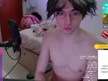 Maxtwinkof, Age 19, M - Live Performer