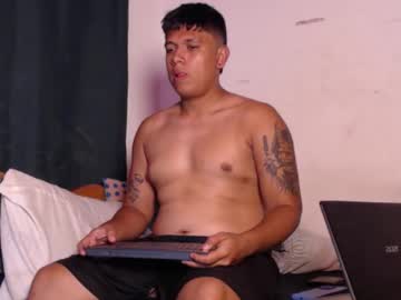 Mike_levi, M – Straight & 18 - Live Performer