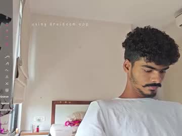Mrbuddy85_0, Age 21, M – Pvt & Cum - Live Performer