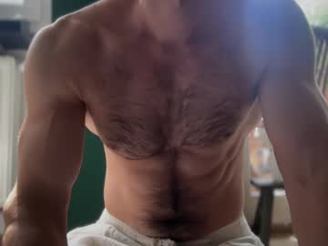 Musclehair3, M – Muscle & Gay - Live Performer