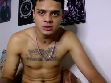 myke_adams_ - Live Performer