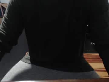 Nerdalert404, M – Horny & Gay - Live Performer