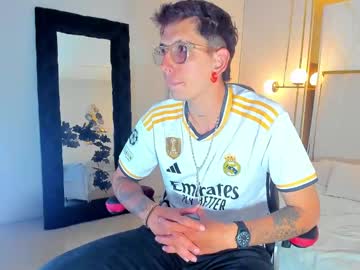 nicolay_sins - Live Performer