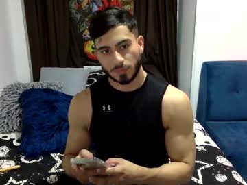 Niko_steel1, Age 20, M – Latino & Anal - Live Performer