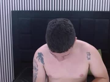 Nix_04, Age 20, M – Feet & Bigcock - Live Performer