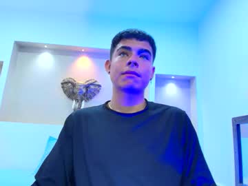 Noah_85, Age 20, M – Ebony & Young - Live Performer