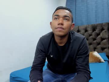 nolven_gray