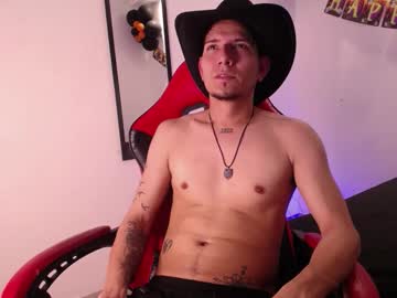 Oliver_diaz_, Age 24, M – Feet & Alpha - Live Performer