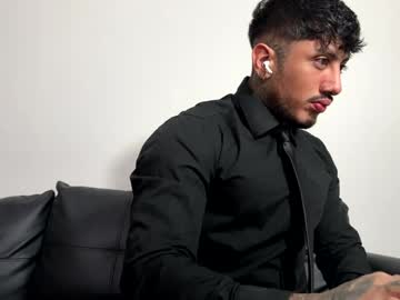 Papiflowers, Age 27, M – Fitboy & Tattoos - Live Performer