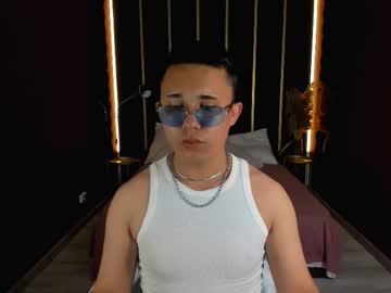 Patric_moon, Age 20, M – Asian & New - Live Performer