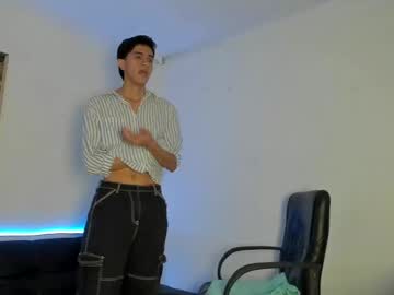 Patrick_deluxe, M – Femboy & 18 - Live Performer
