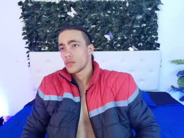 patrick_senova - Live Performer