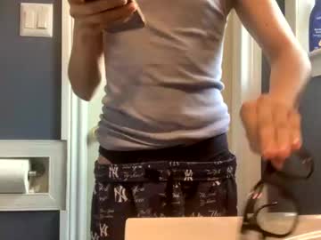 peacheshole - Live Performer