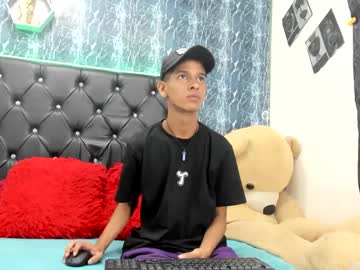 peter_xxxs - Live Performer