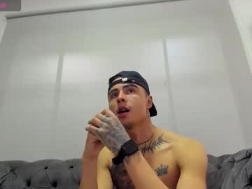 Piperrcry, Age 23, M – New & Muscle - Live Performer