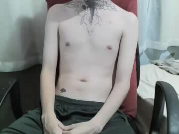Prometheuzzz, Age 22, M – Twink & Bigcock - Live Performer