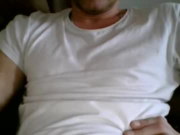 Red221190, Age 27, M - Live Performer