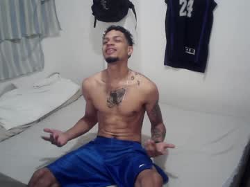 Rocco99xx, Age 25, M – Bigcock & Dirtytalk - Live Performer