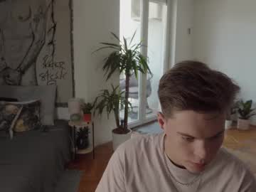 Rusbradpitt, Age 21, M – New & Uncut - Live Performer