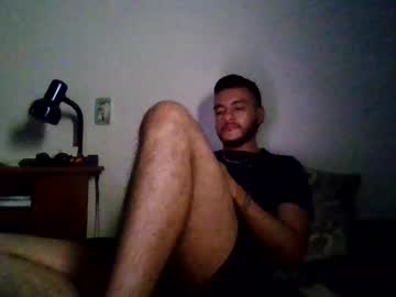 Santiexxx, Age 23, M – Latino & Beard - Live Performer