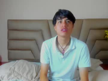 santy_myles - Live Performer