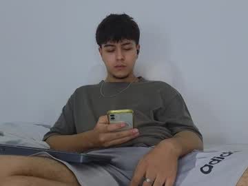 santybig18 - Live Performer