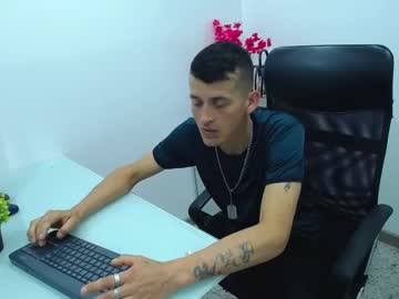 Sasukkee_, Age 25, M - Live Performer
