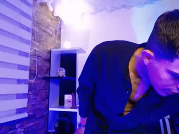 Saturogojo777, Age 25, M – Skinny & Bigcock - Live Performer