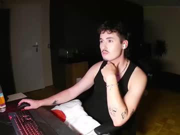 Seneryacin, Age 20, M – New & Twink - Live Performer