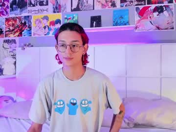 sheepyboyx - Live Performer