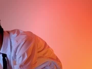 Sirdravion, Age 21, M - Live Performer