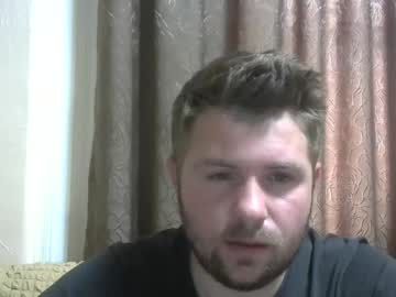 snowyqred - Live Performer