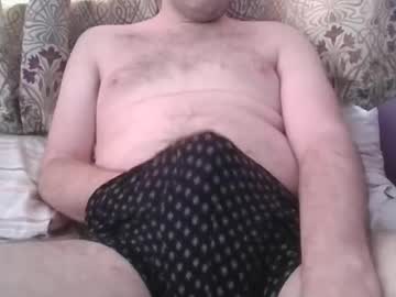 Solidchris21, Age 28, M – Hairy & British - Live Performer