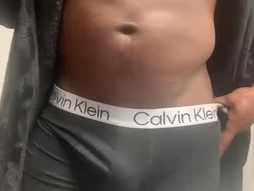 Specialiest, Age 20, M – Gamer & Ass - Live Performer