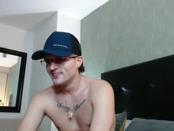 Steve_hornyboy, Age 24, M – Bi & Cum - Live Performer